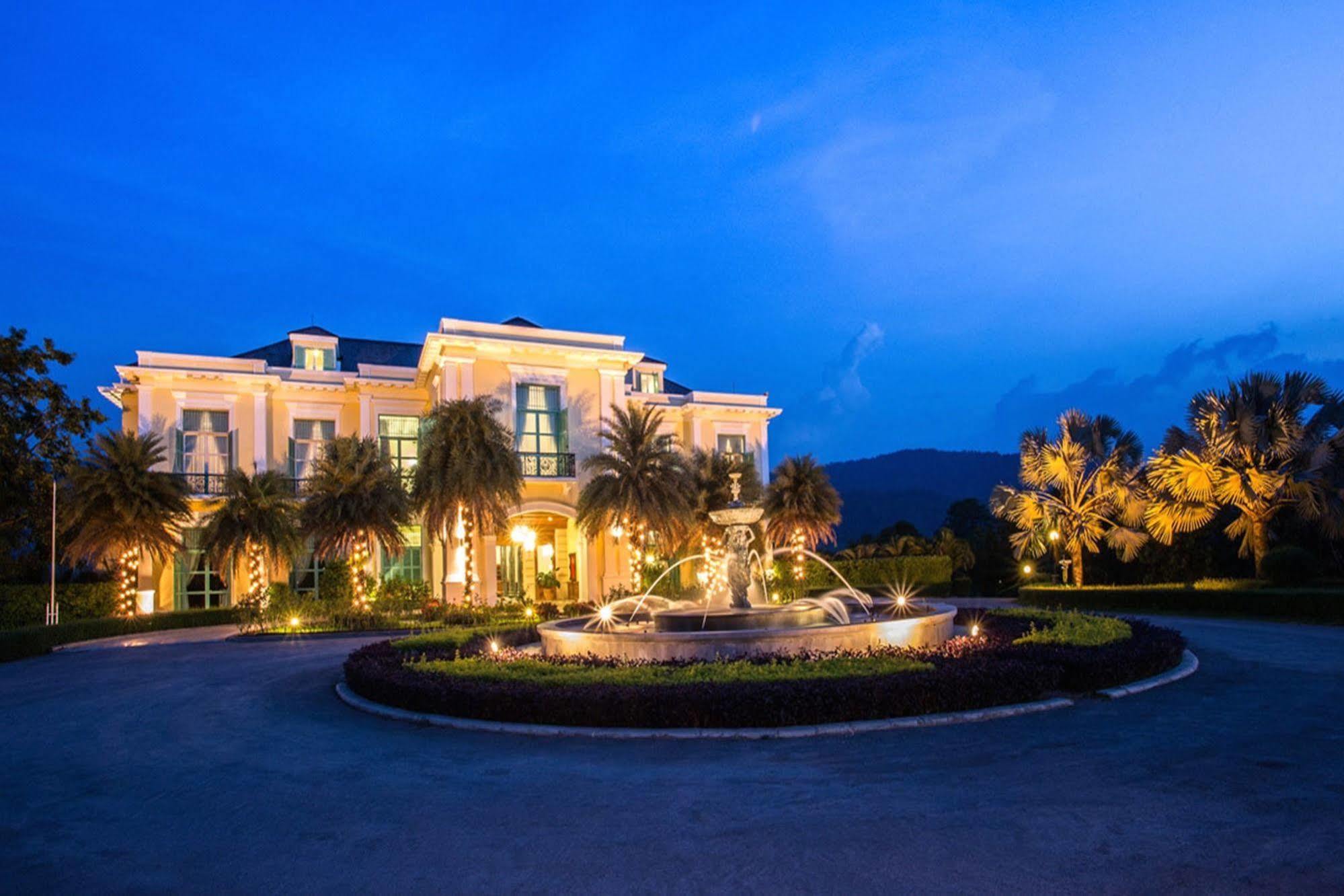 Chateau De Khaoyai Hotel & Resort Pakchong Exterior photo