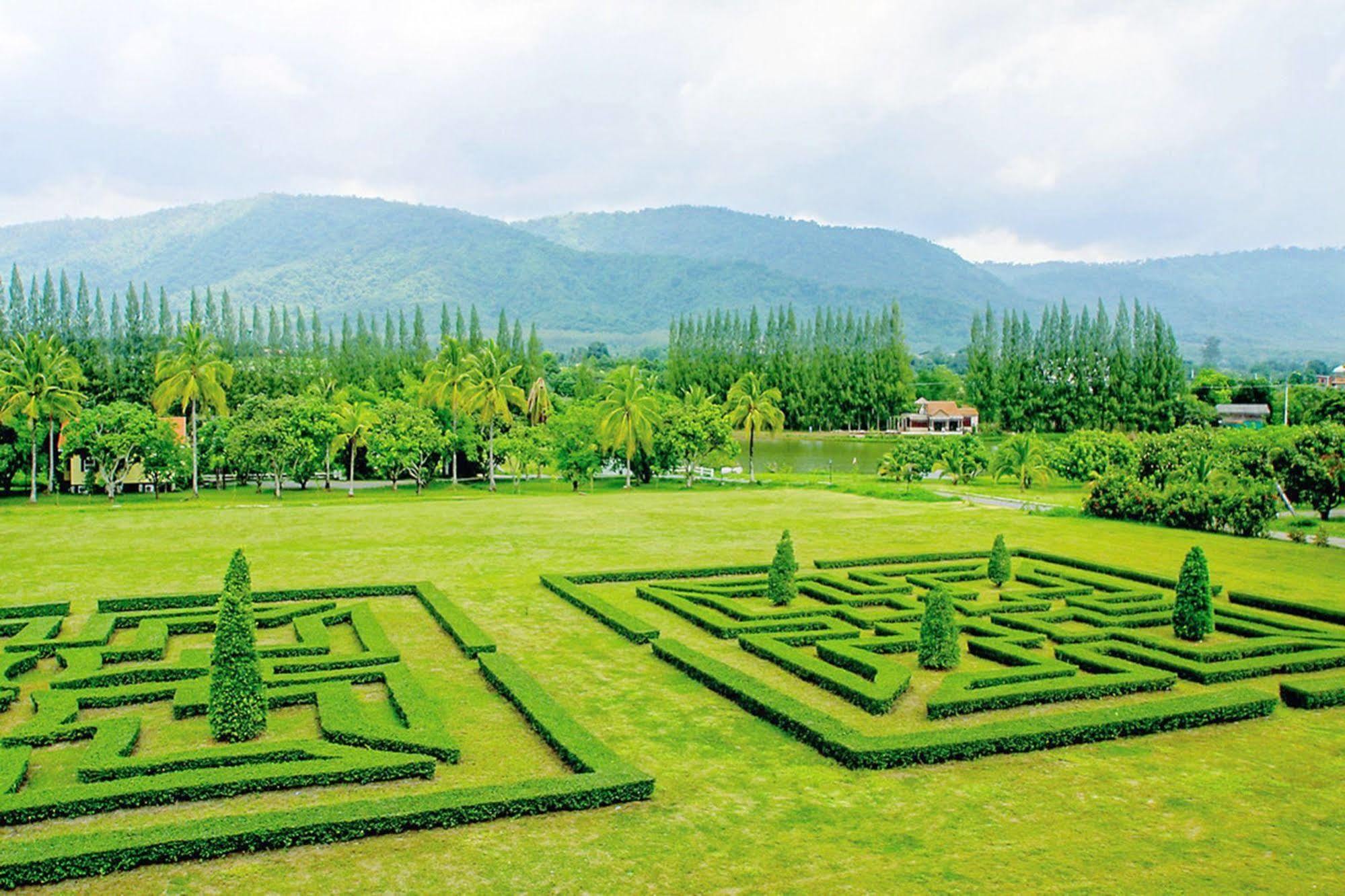 Chateau De Khaoyai Hotel & Resort Pakchong Exterior photo